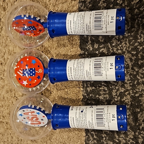 NWT 4th of July Kids Face Art, Festive Light Up Spinners. 8-Piece Bundle ☆Gift - Picture 6 of 9